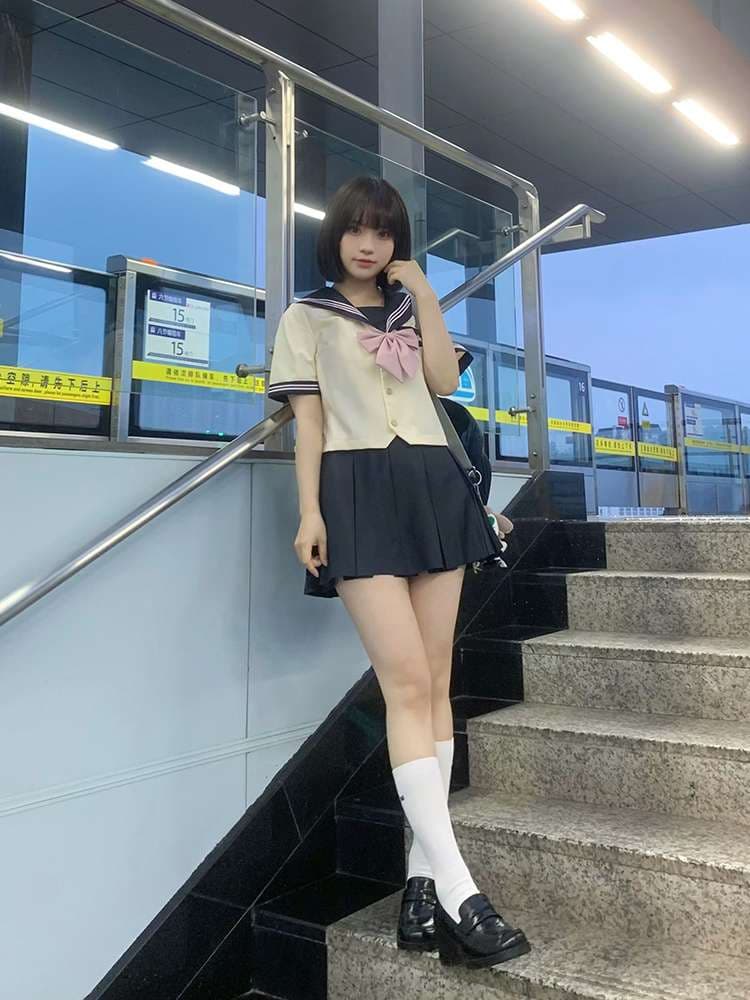 セーラー服 清楚可愛い学園風 コスプレセット