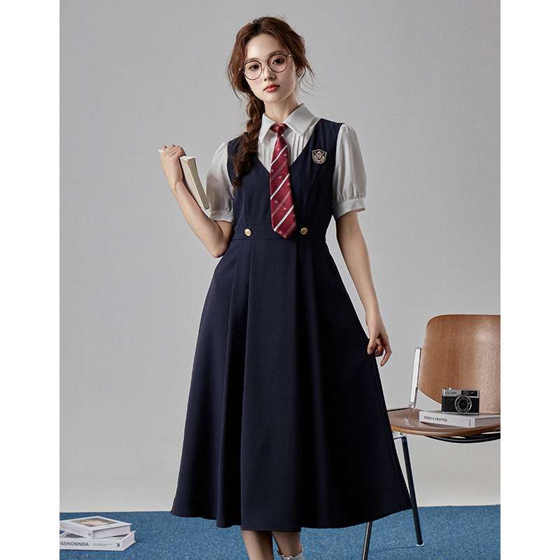 セーラー服 エレガント学院風ジャンパースカート制服コスプレセット
