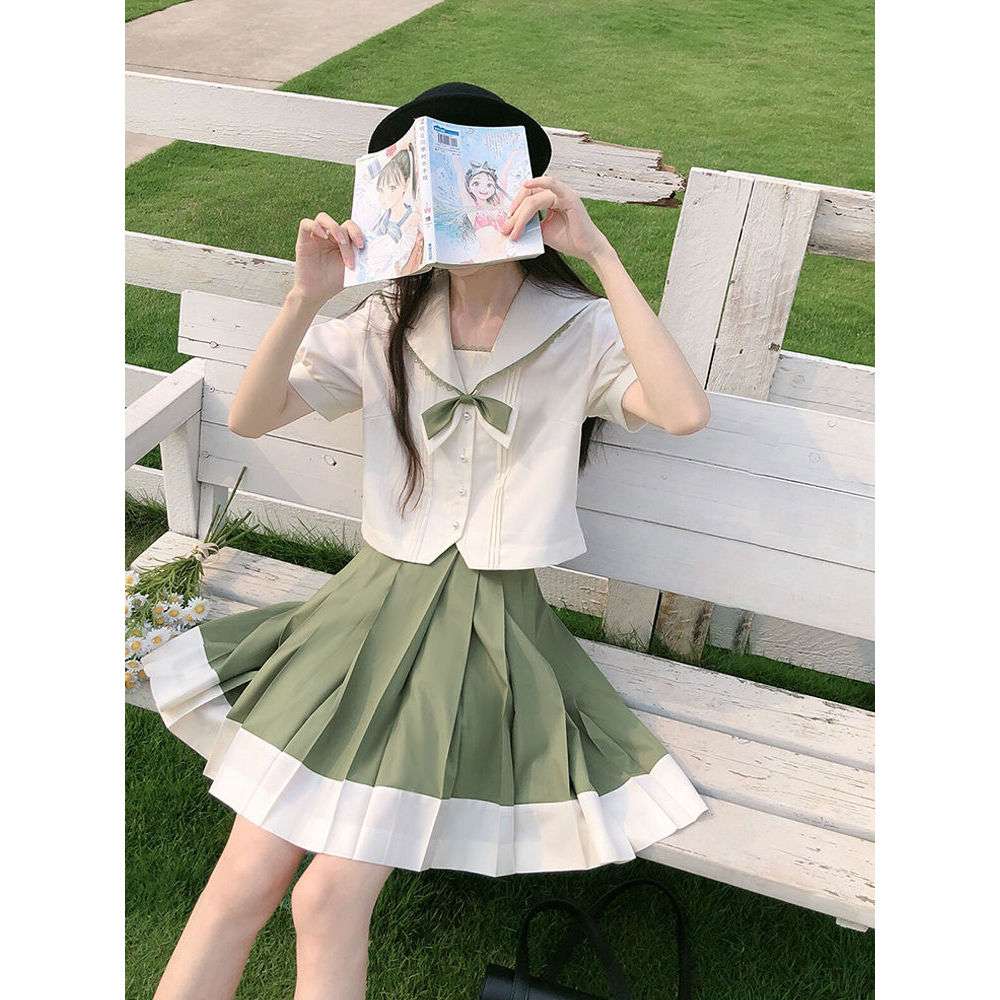 セーラー服 清楚な雰囲気の学生風 セット