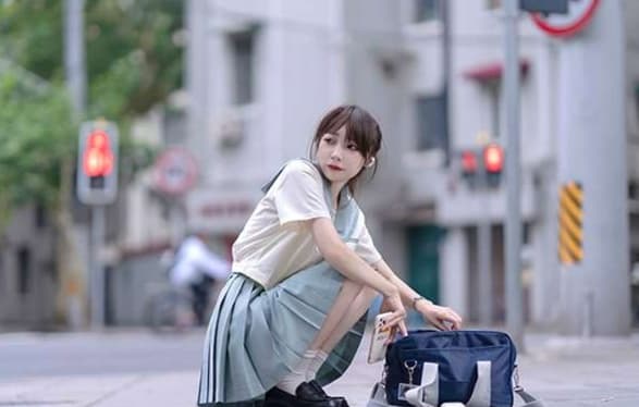 セーラー服 爽やかな印象の学生