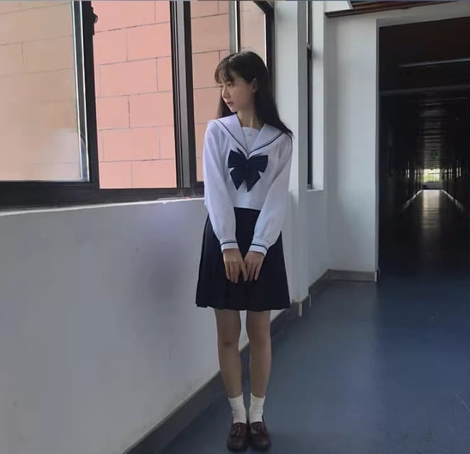 セーラー服 大きなリボンの 上下セット