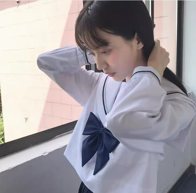 セーラー服 大きなリボンの 上下セット