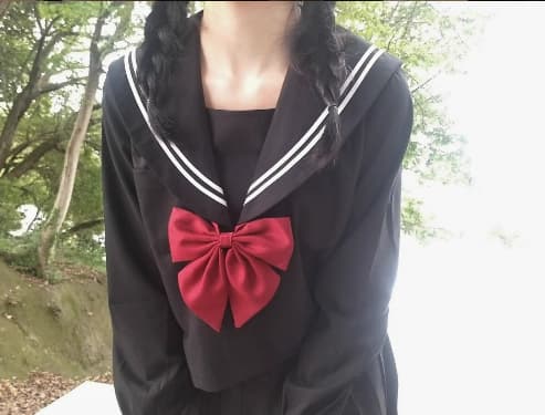 セーラー服 【大きいサイズ】 クラシック黒 赤リボン付き