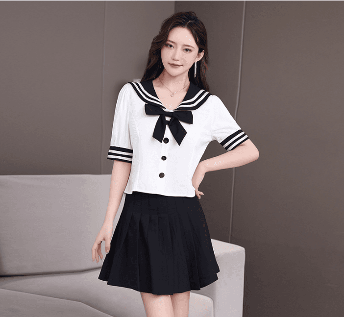 セーラー服 白トップス×黒スカート セーラー風制服セット