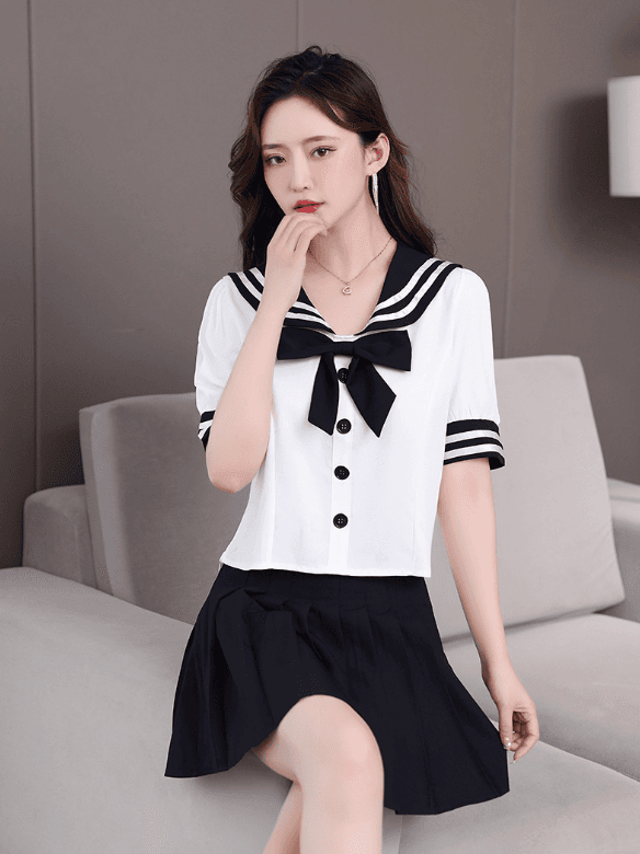 セーラー服 白トップス×黒スカート セーラー風制服セット