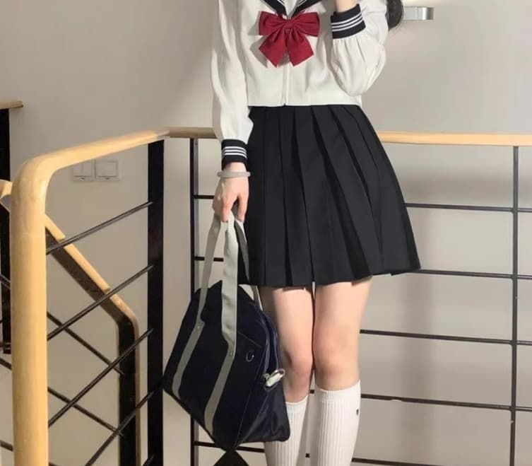 セーラー服 クラシック風 白×紺 リボン付き