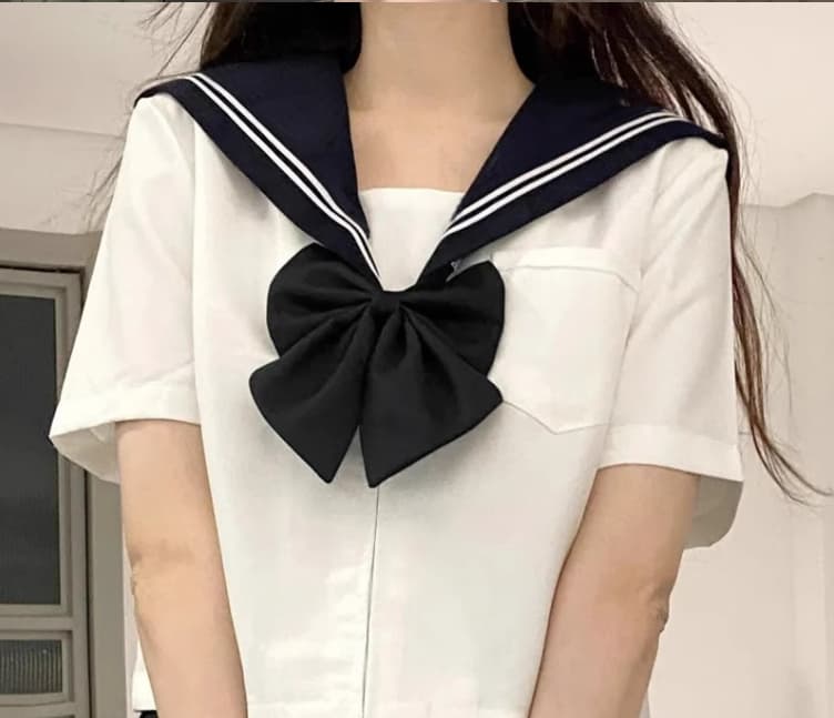 セーラー服 クラシック風 白×紺 リボン付き