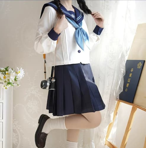セーラー服 清楚な雰囲気のプリーツスカート制服セット