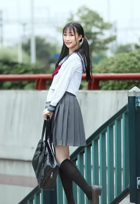 セーラー服 リボンの学生 大きいサイズあり