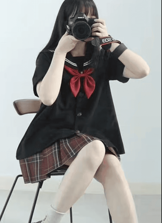 セーラー服 クラシック 黒色半袖トップス