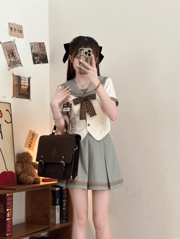 セーラー服 レトロ風スクールガール制服セット