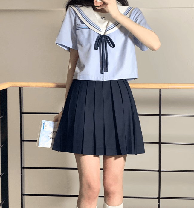 セーラー服 清楚ガーリー ブルーライン制服