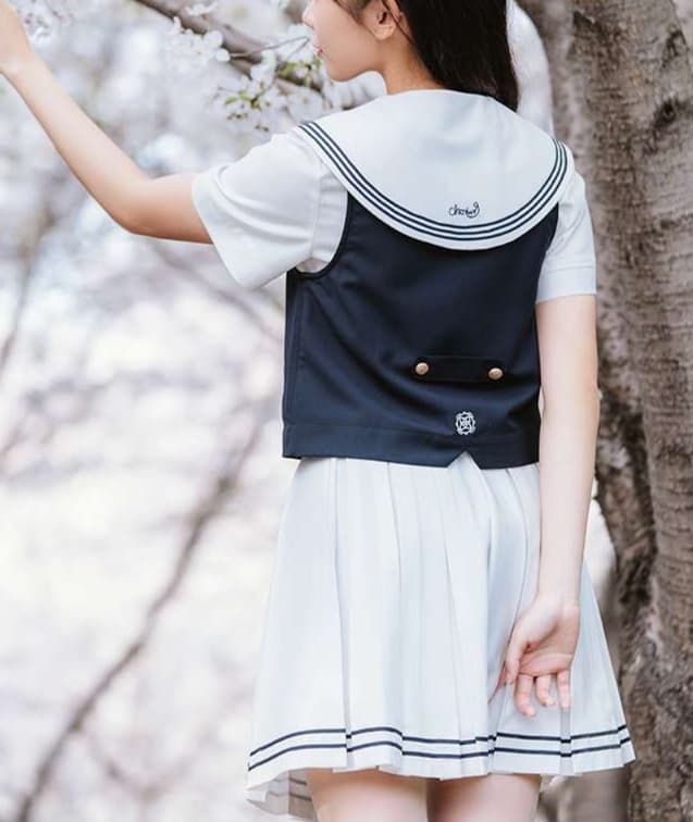 セーラー服 春風舞う桜セーラー制服
