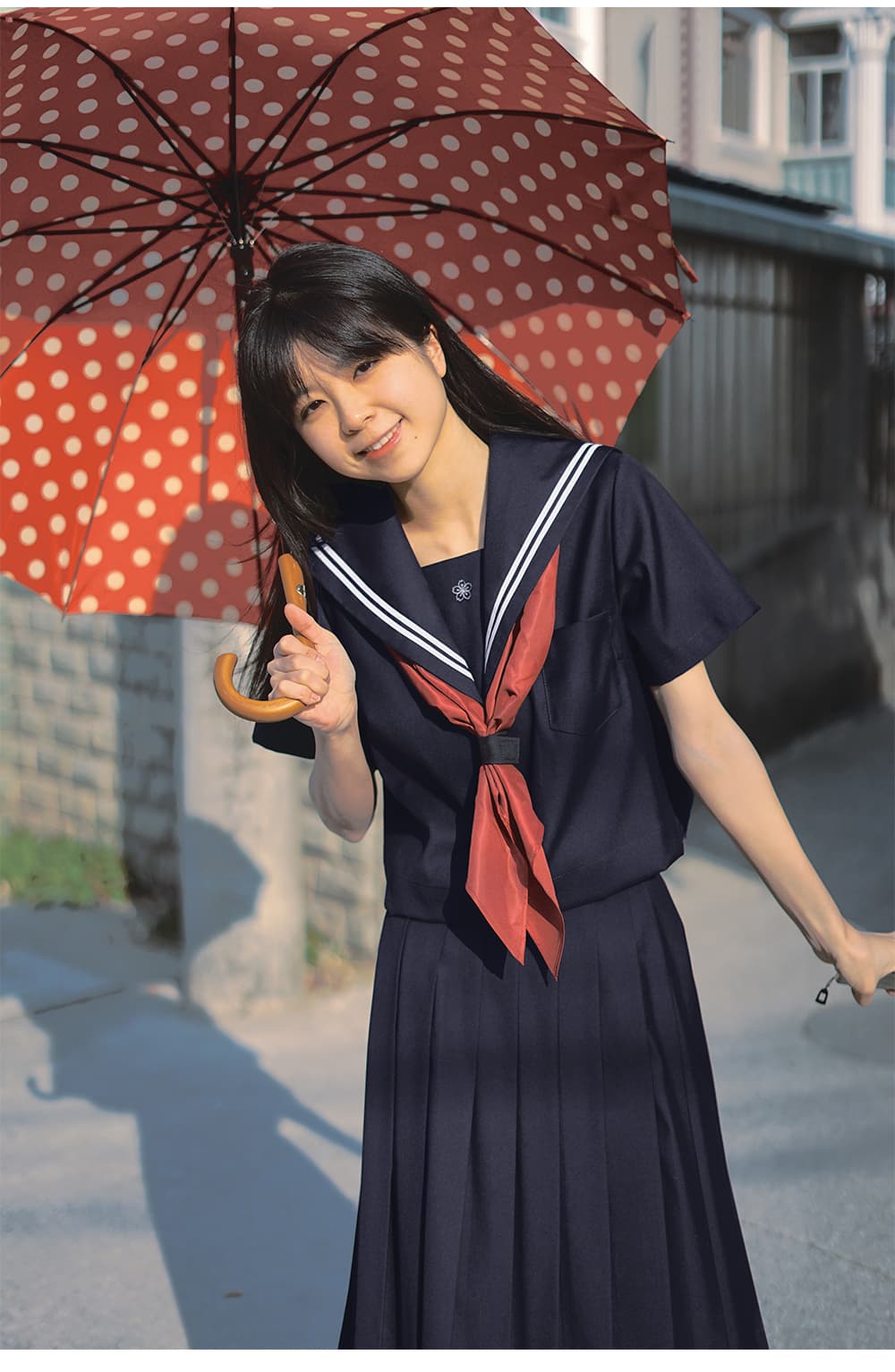 セーラー服 赤リボン付き半袖 制服
