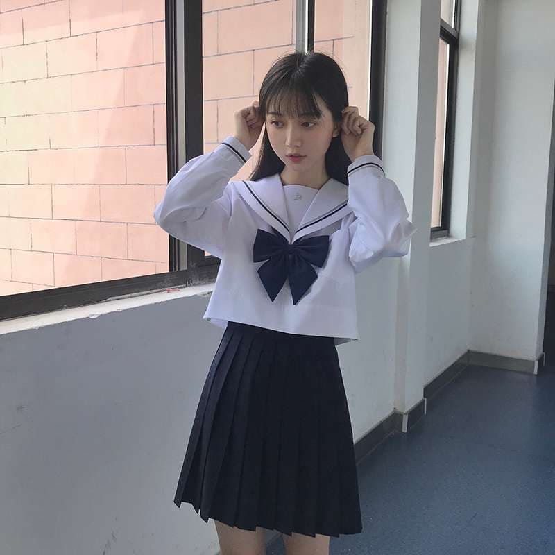 セーラー服 大きなリボンの 上下セット