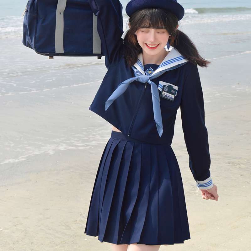 セーラー服 海辺の思い出 制服