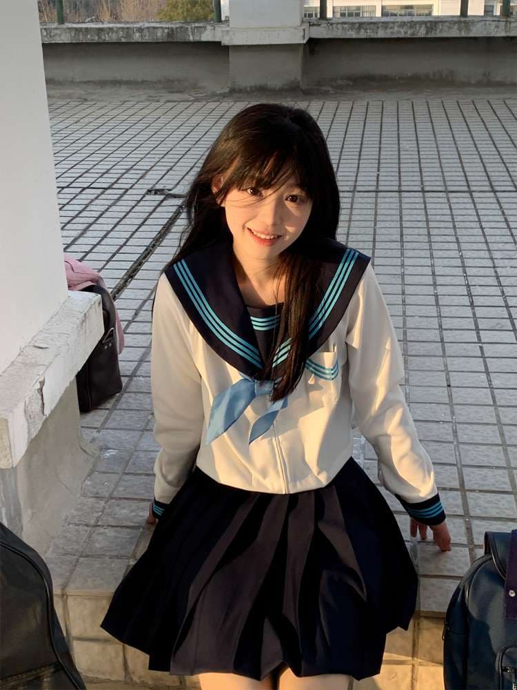 セーラー服 清楚な白襟 学生服上下セット