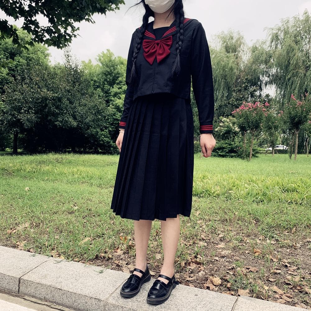 セーラー服 リボン付き伝統デザイン