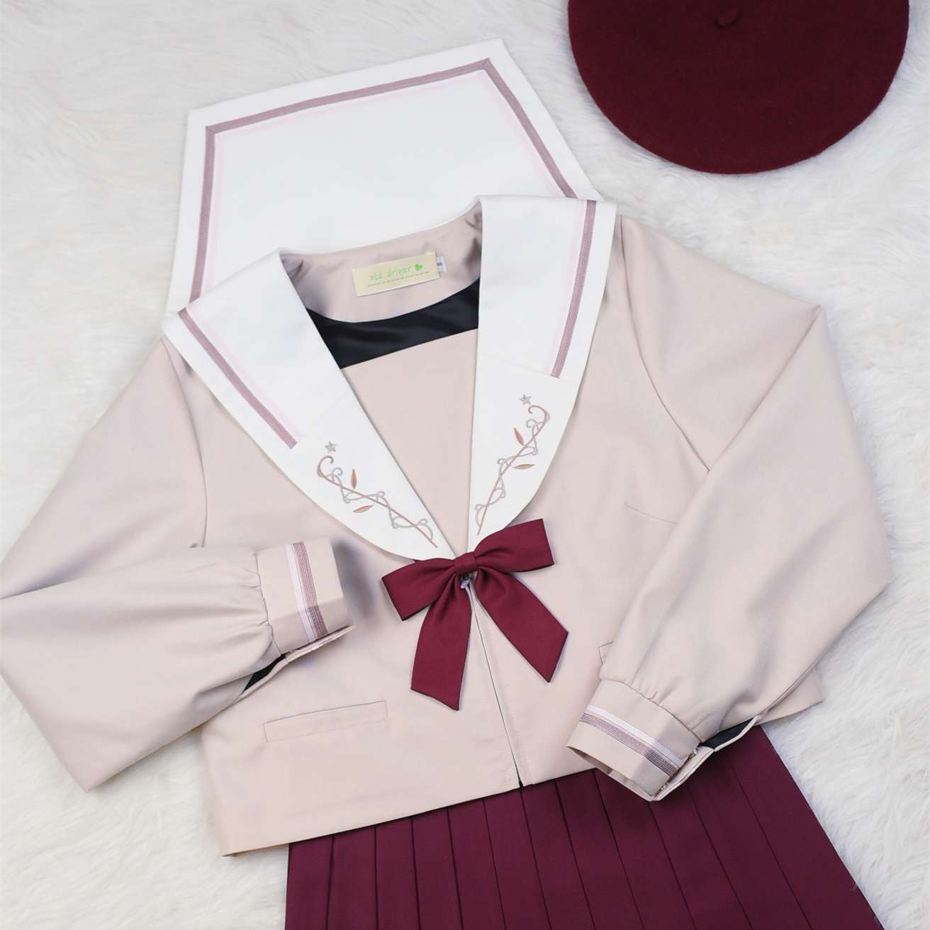 セーラー服 優雅な乙女のクラシック