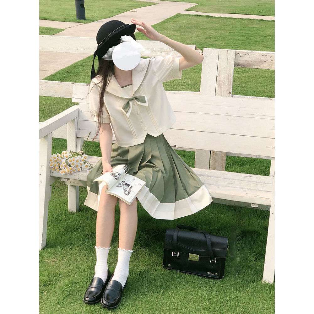 セーラー服 清楚な雰囲気の学生風 セット