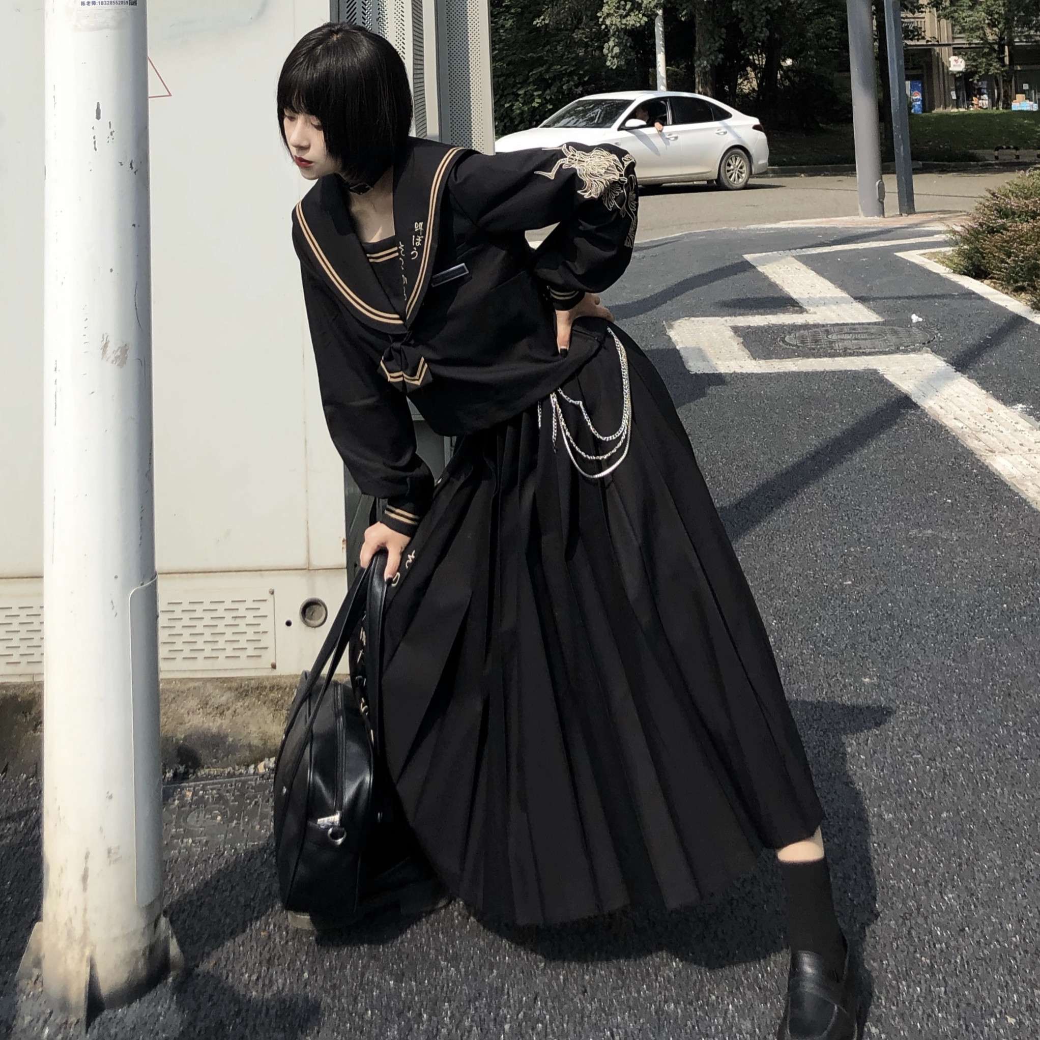 セーラー服 ダークバッドロングスカート関西 大きな刺繍入り