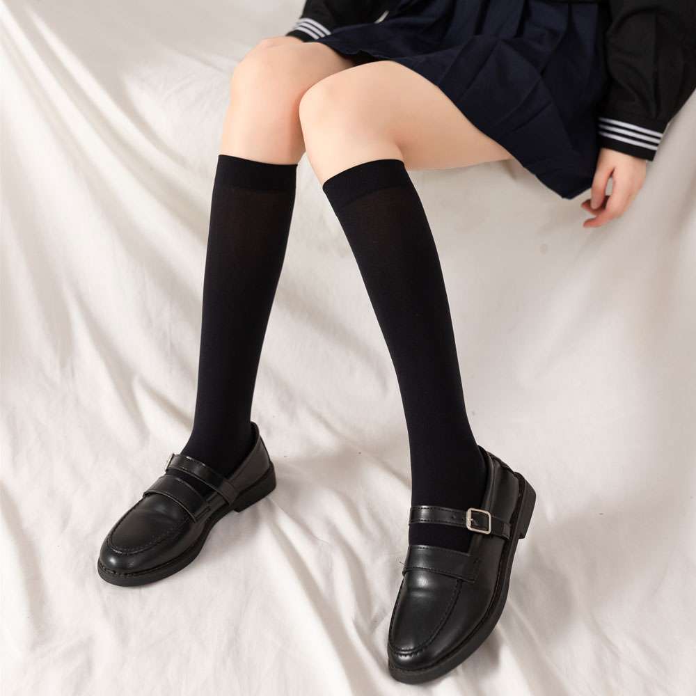 セーラー服 学生風 と膝上丈靴下セット