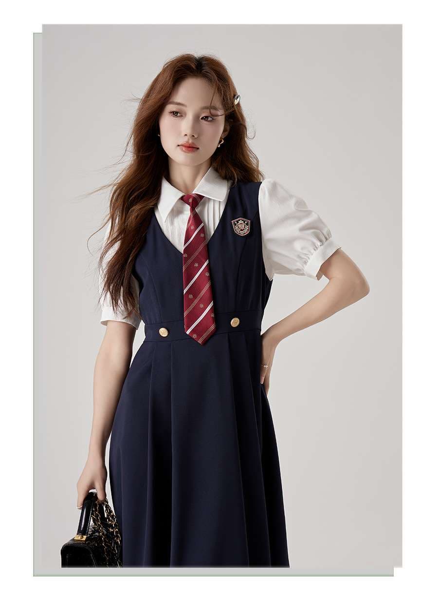 セーラー服 エレガント学院風ジャンパースカート制服コスプレセット