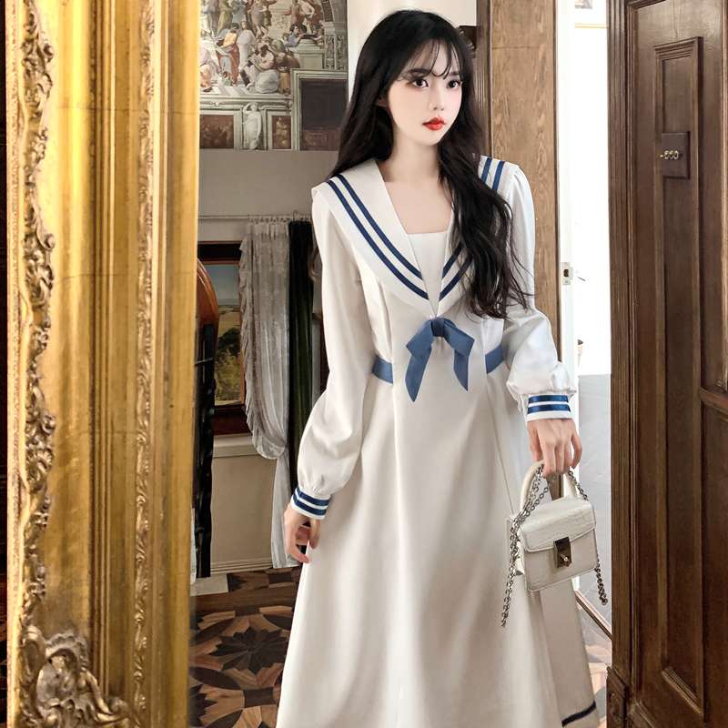 セーラー服 エレガント清楚なセーラー襟ワンピース
