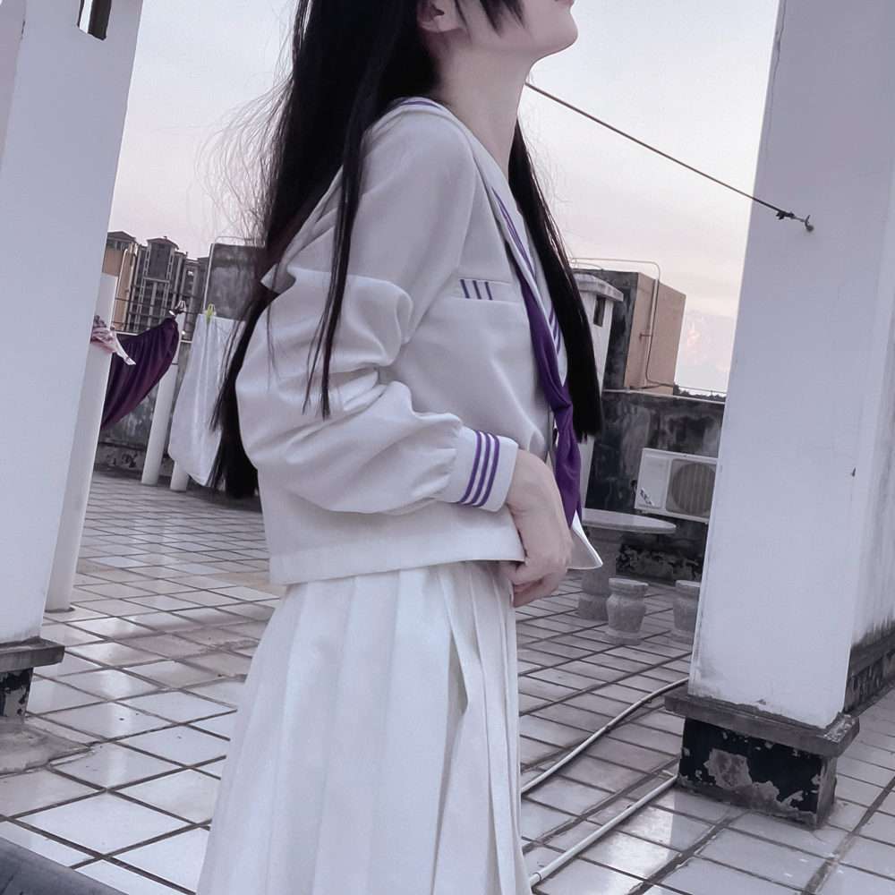 セーラー服 紫リボンの清楚長袖 制服
