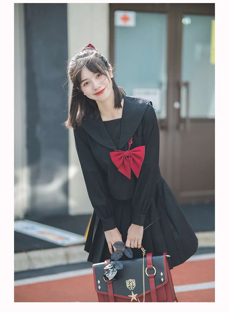セーラー服 クラシック風 コスプレ衣装 黒赤リボン