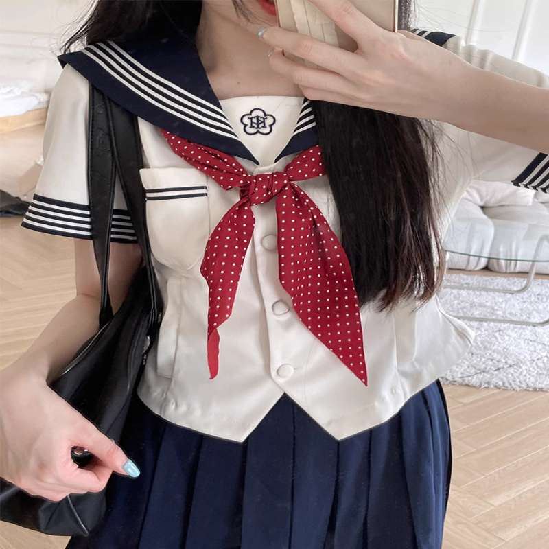 セーラー服 クラシック風 トップス 赤リボン付き