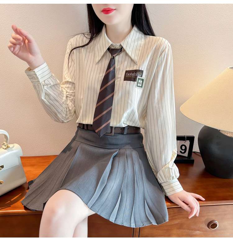 セーラー服 学園風モダンストライプシャツ制服セット
