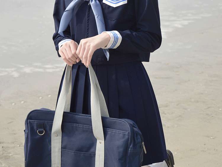 セーラー服 海辺の思い出 制服