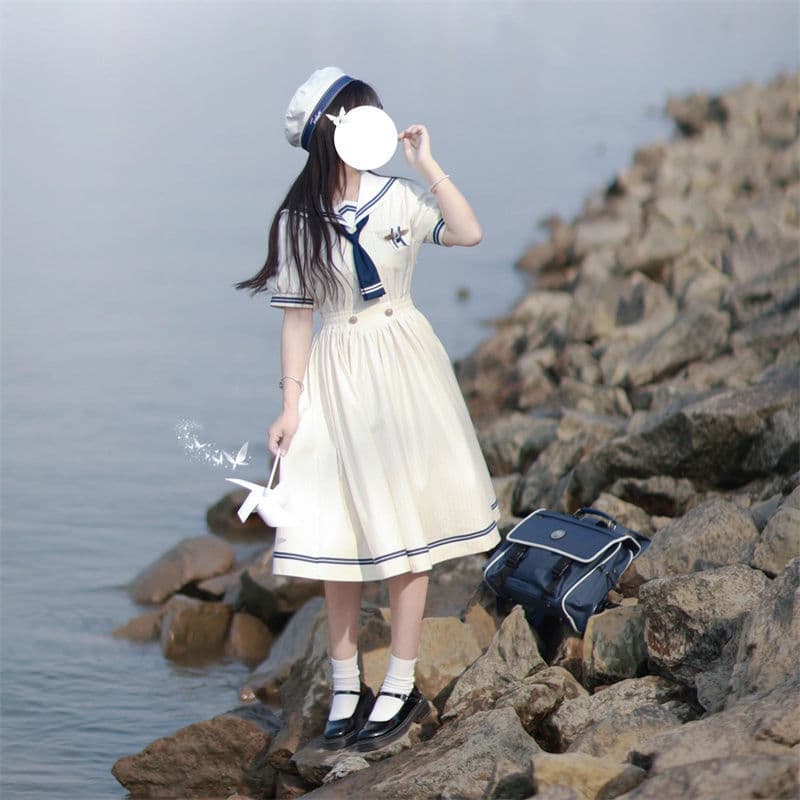 セーラー服 優雅なマリンワンピース風
