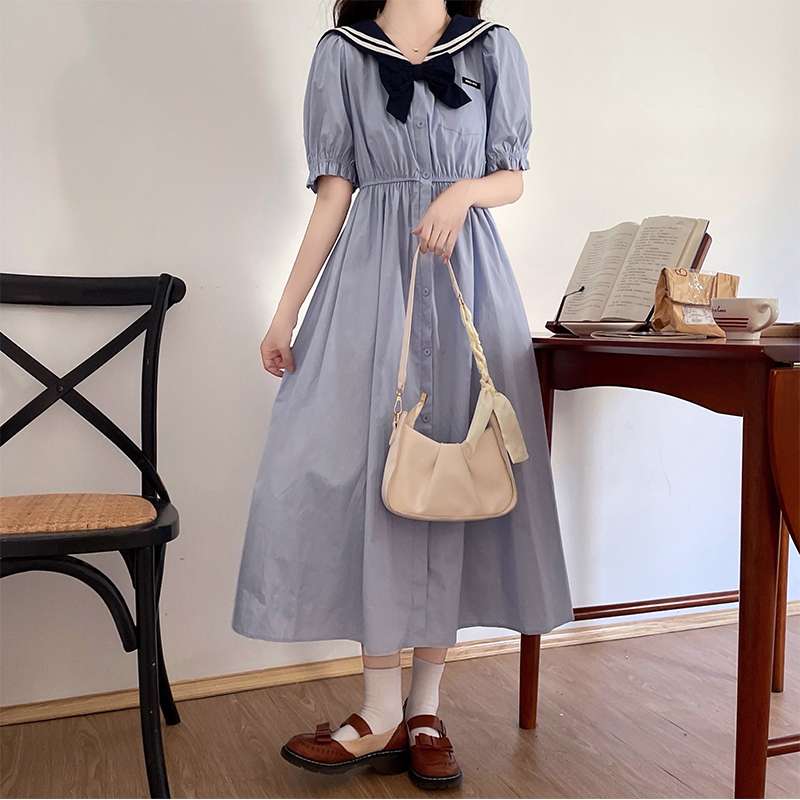 セーラー服 清楚可愛いセーラーカラーロングワンピース