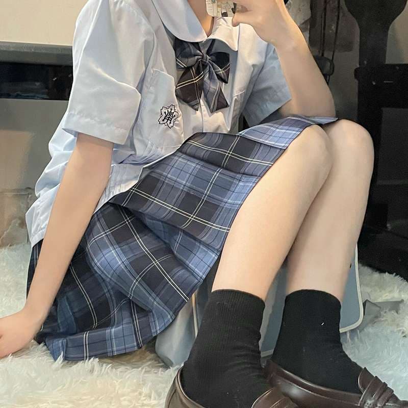 セーラー服 清楚な雰囲気の学生風 セット