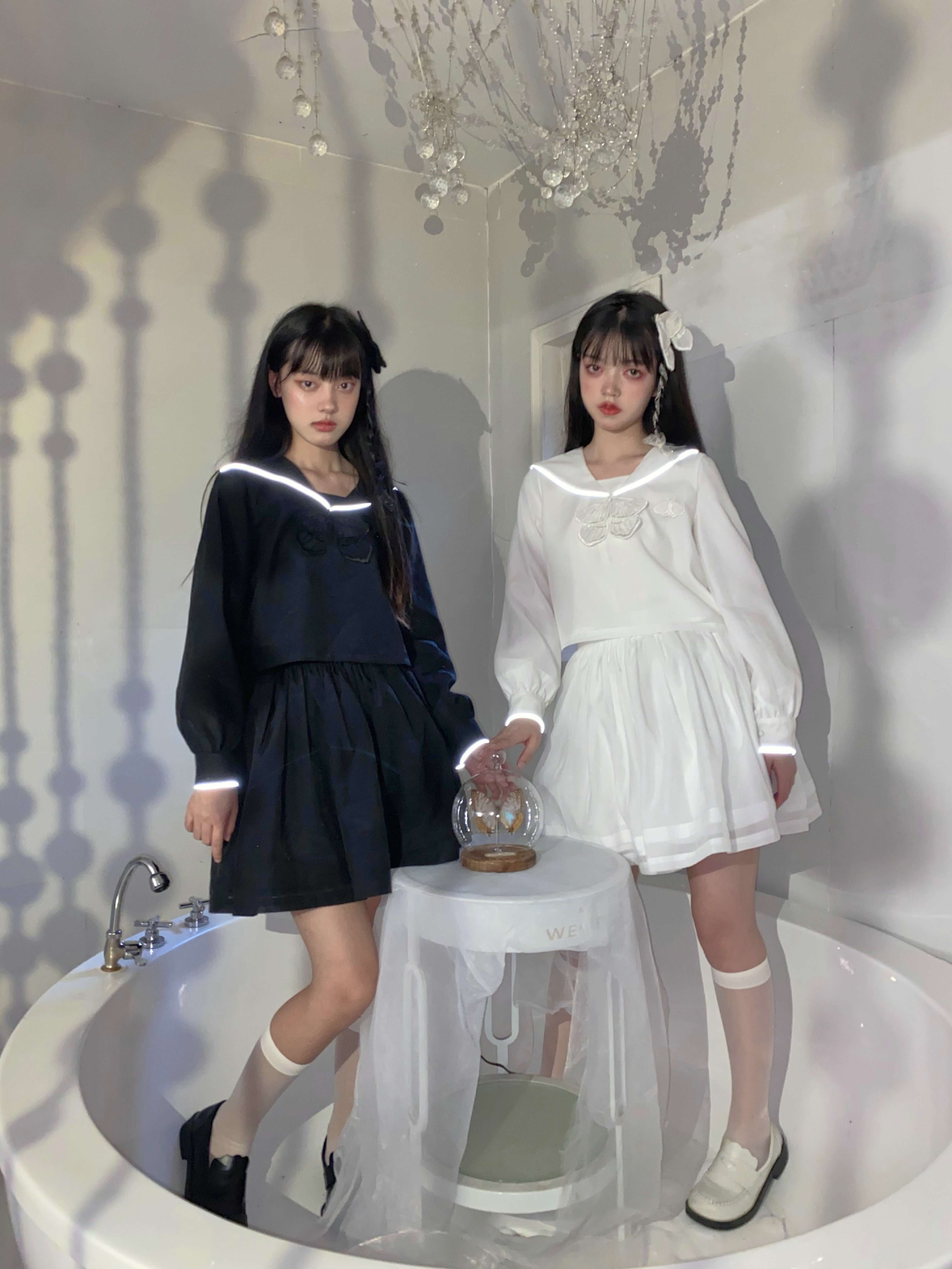 セーラー服 蝶々刺繍セーラーカラーワンピース