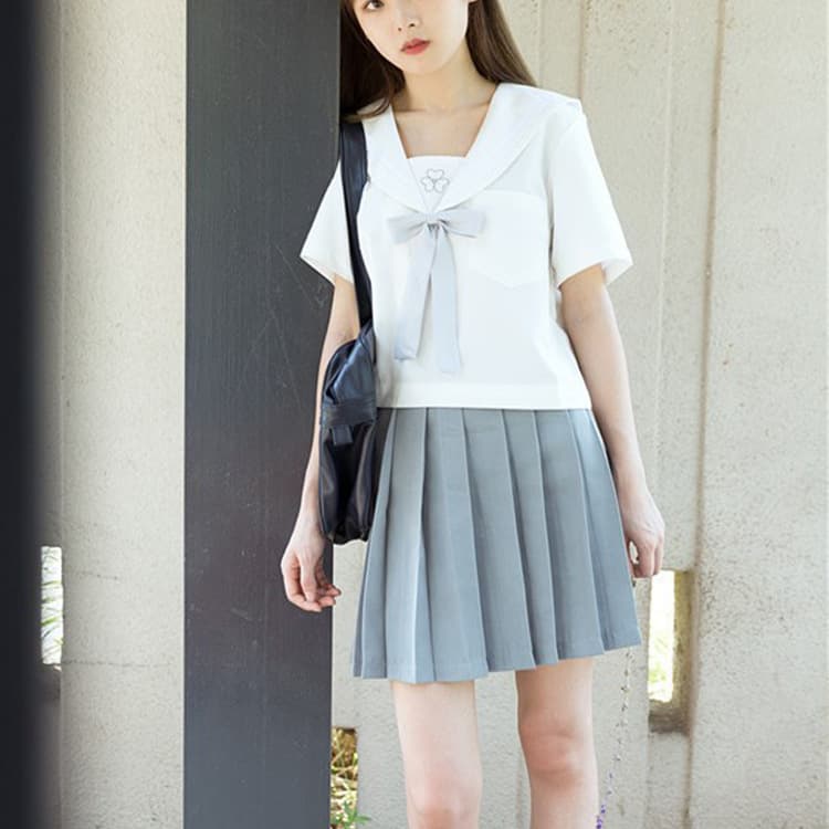 セーラー服 清楚リボン飾り 半袖セーラーブラウス