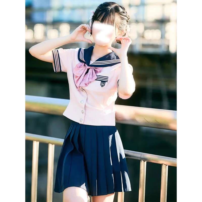 セーラー服 ピンクの学園風制服