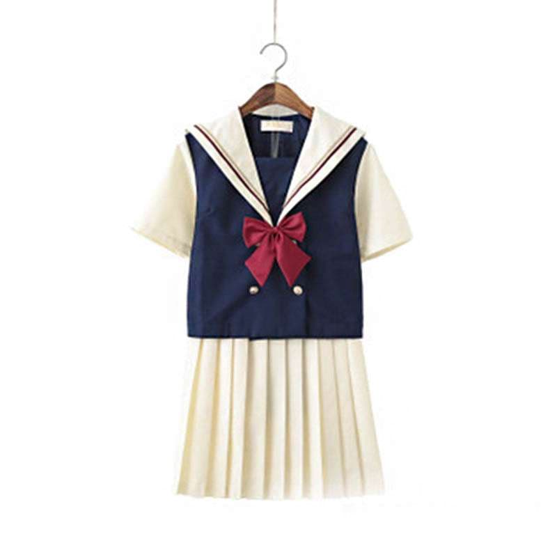 セーラー服 桜舞う春の学園風 コスチューム