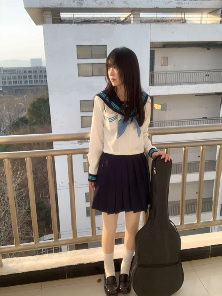 セーラー服 清楚な白襟 学生服上下セット