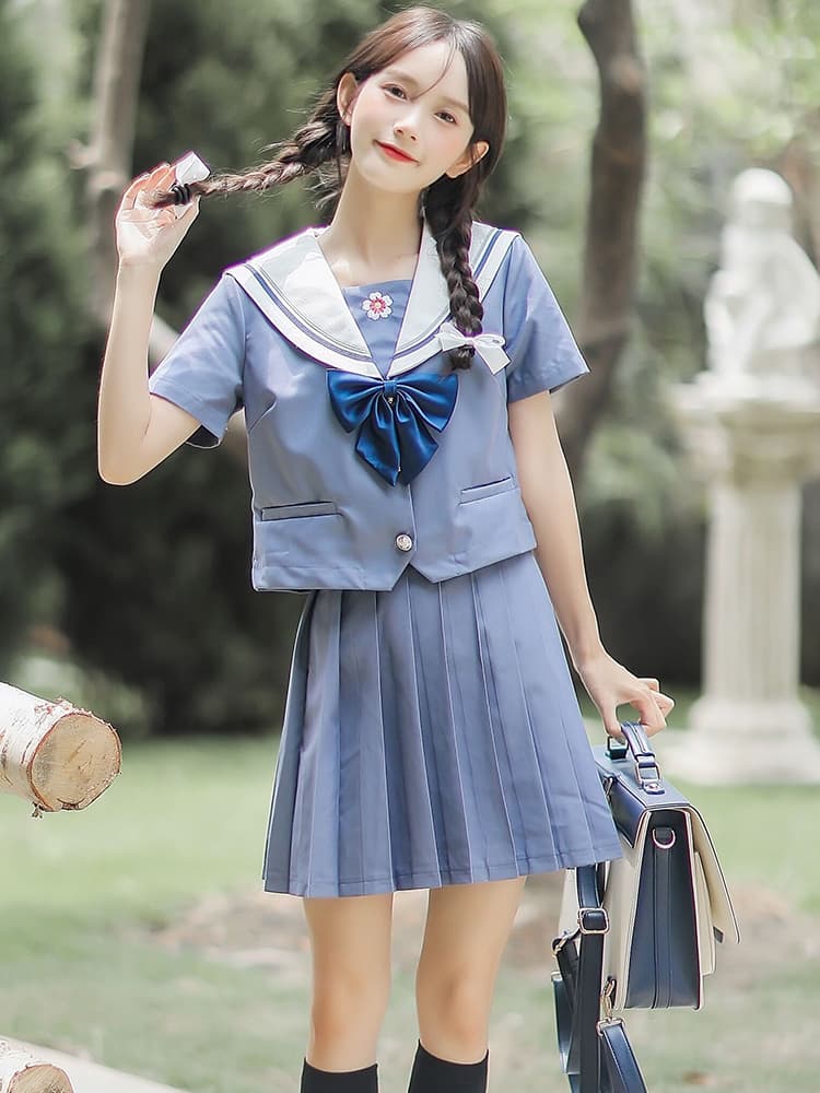 セーラー服 清楚系セーラー襟付き半袖ブラウス
