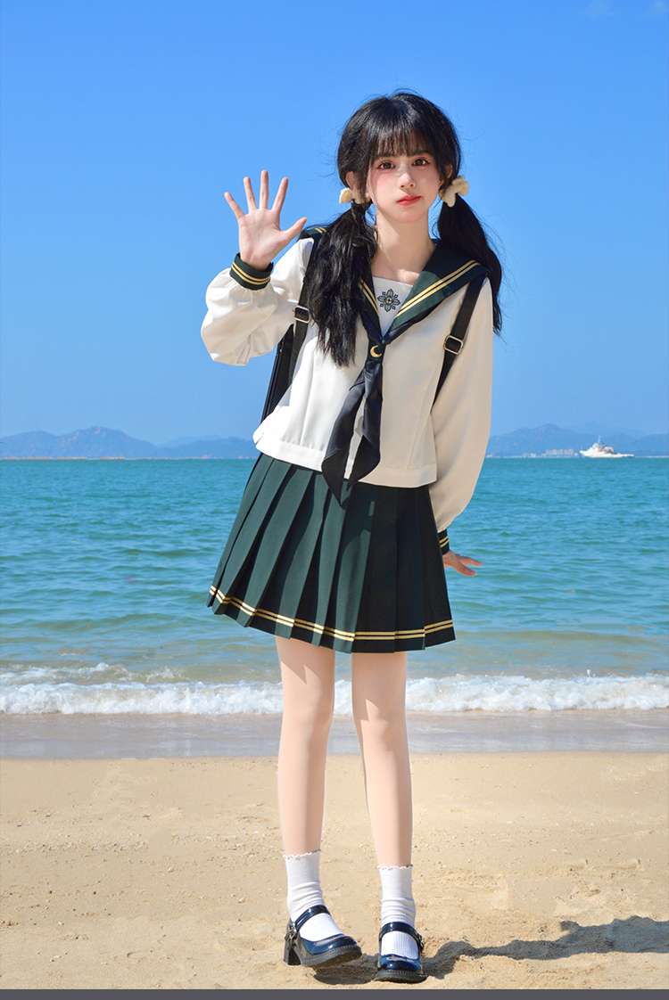 セーラー服 伝統的な学生風 上下セット