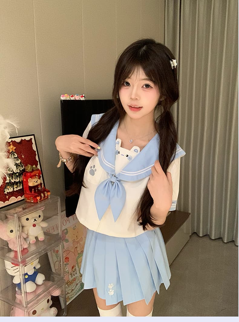 セーラー服 うさぎモチーフ 海の制服
