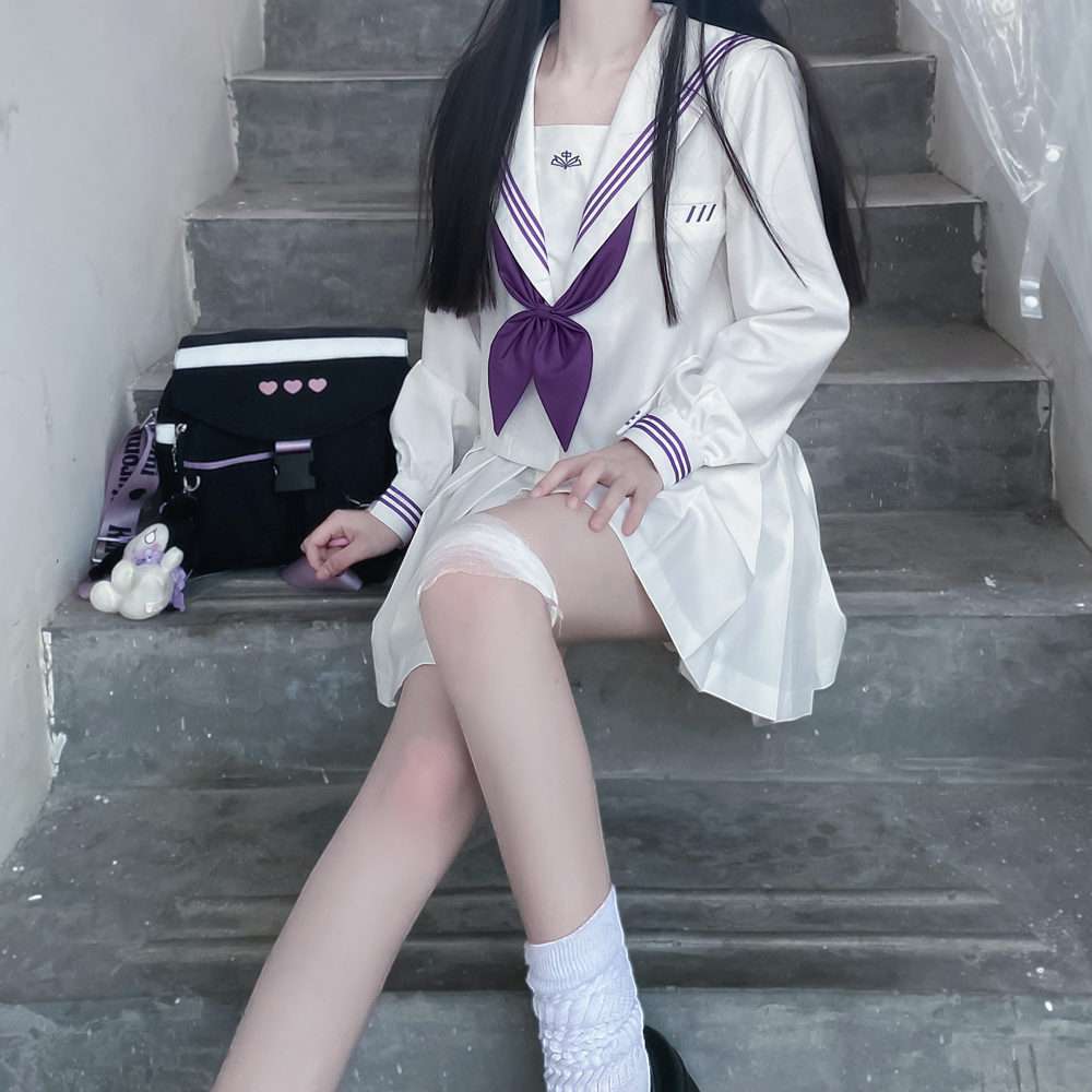 セーラー服 紫リボンの清楚長袖 制服