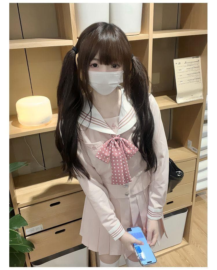 セーラー服 さくら刺繍入り水玉リボン