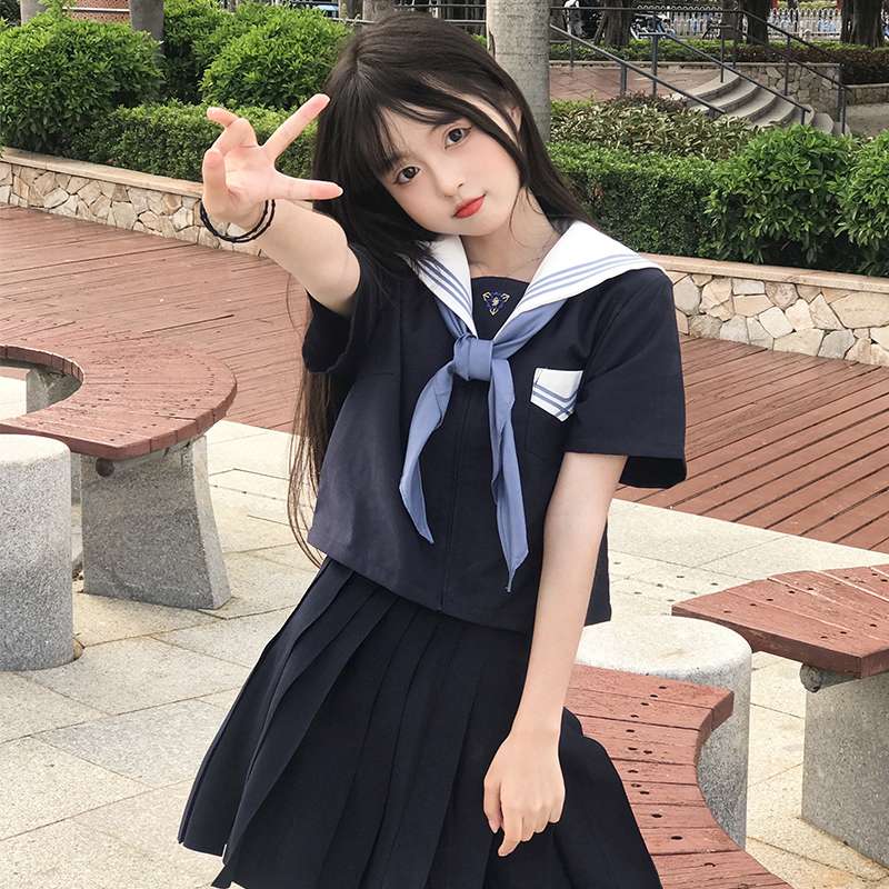 セーラー服 清楚な学生風 コスプレ衣装