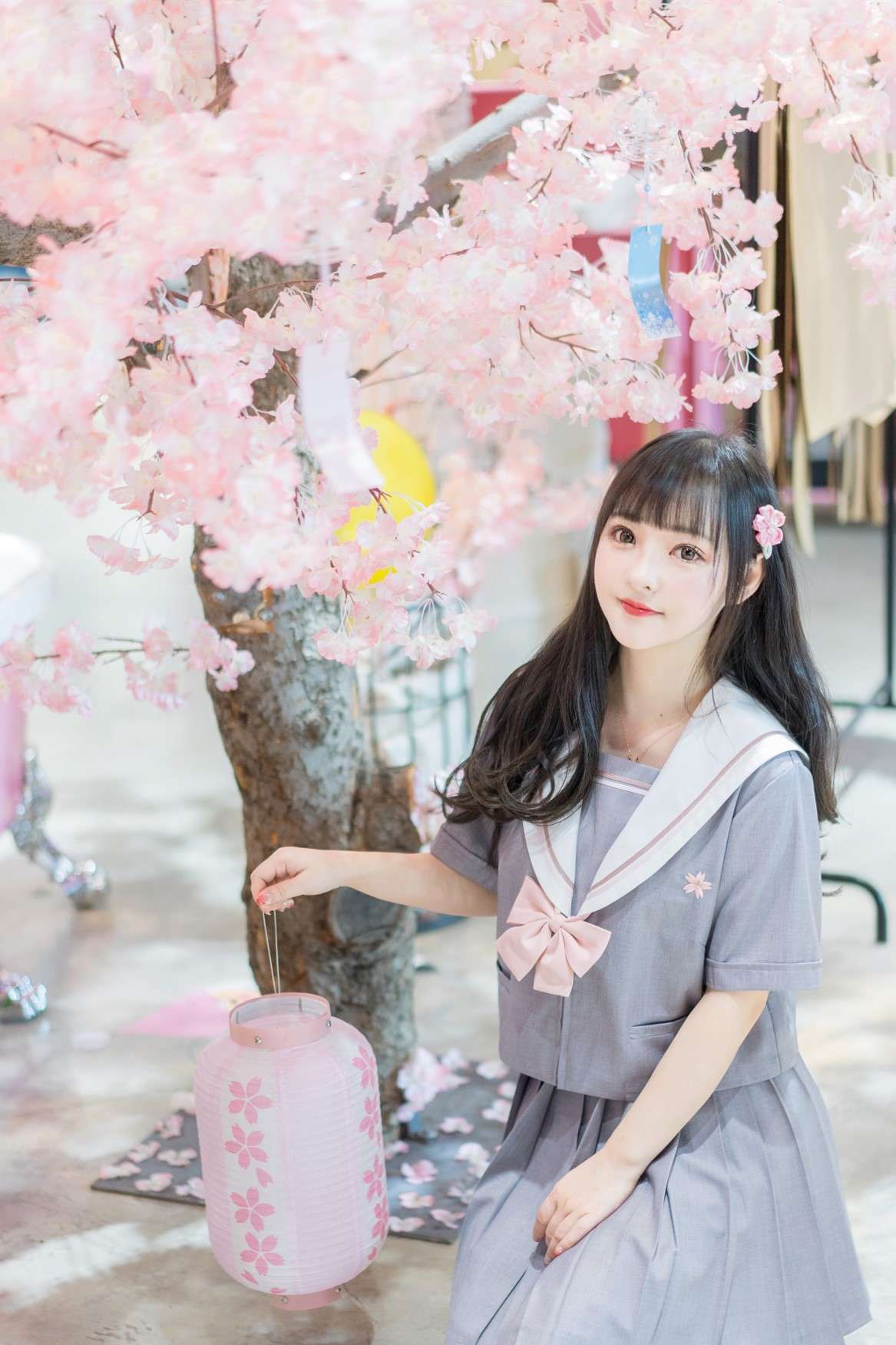 セーラー服 清楚な印象の制服風セーラーワンピース