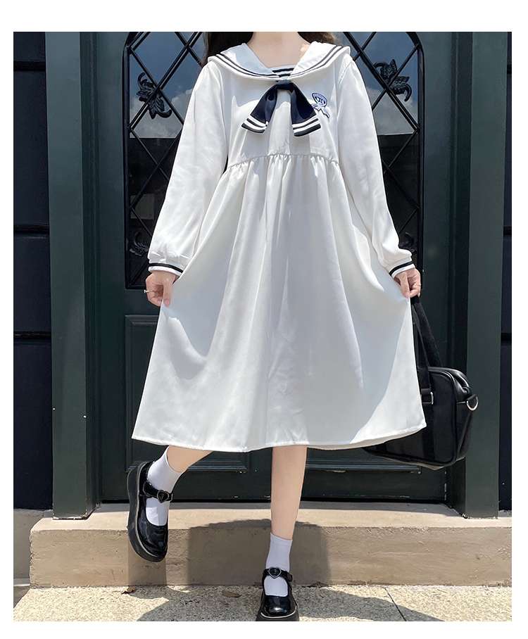 セーラー服 レトロ風セーラーカラーワンピース