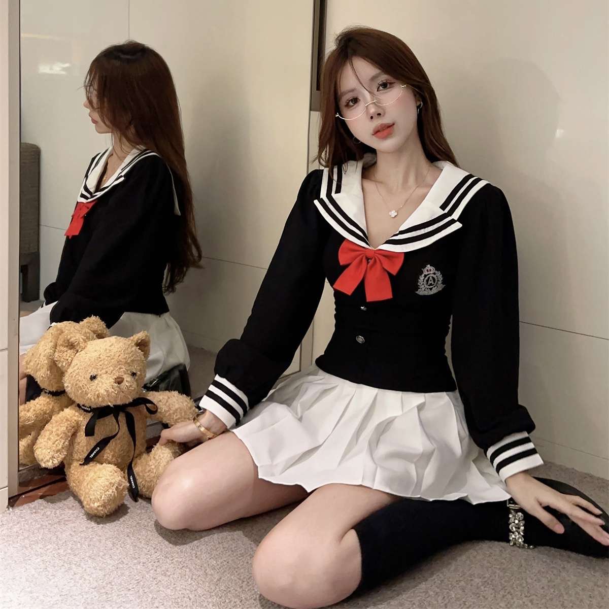 セーラー服 学院風 コスプレ衣装 赤リボン付き